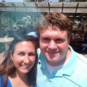 Meet your Posher, Cara